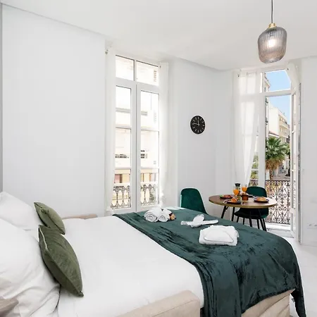 Apartment The Sun Yourhosthelper